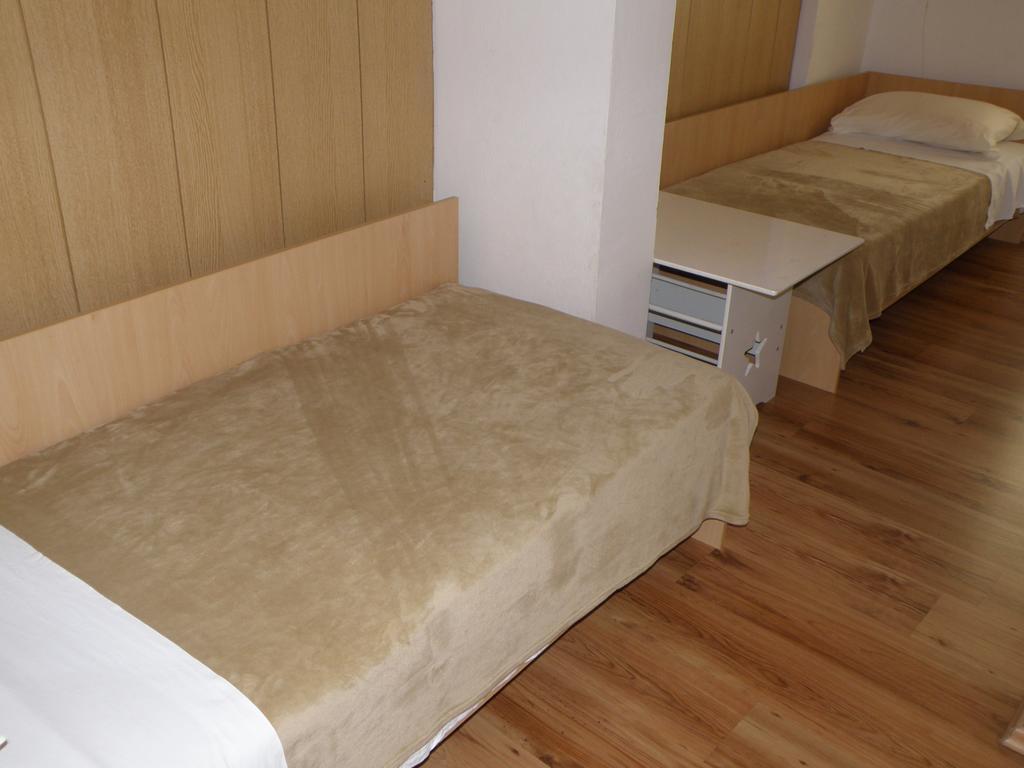 Apartment Amalija Primosten Exterior photo